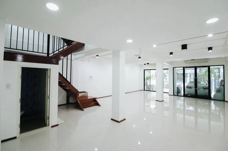 ให้เช่าบ้าน 4 ชั้น ใจกลางอารีย์-พญาไท เหมาะทำ Airbnb ออฟฟิศ คลินิก ใกล้ BTS อารีย์ รูปที่ 2