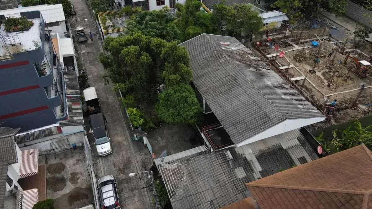 ขาย46.5/ให้เช่า50,000 ที่ดินพร้อมสิ่งปลูกสร้าง 1 งาน 55 ตร.ว. ใกล้ MRT สุทธิสาร รัชดาภิเษก ดินแดง รูปที่ 3
