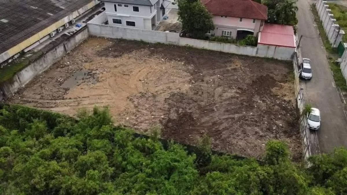 ขายที่ดินสวย 318 ตร.ว. ซอยแจ้งวัฒนะ12-14 land for sale Soi Chaengwattana 12 and 14