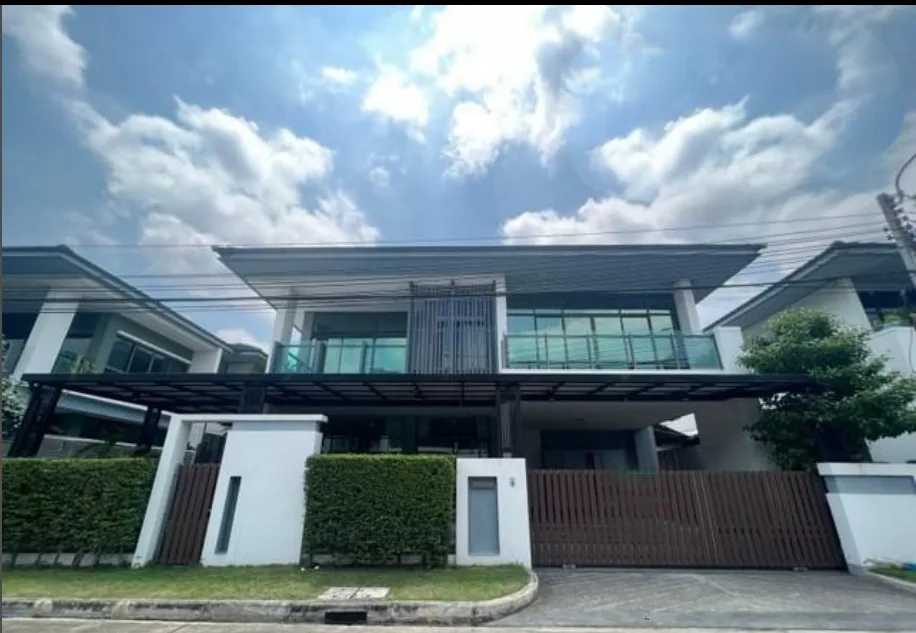 ขายด่วน! บ้านเดี่ยว เศรษฐสิริ ศรีนครินทร์-พระราม 9 ติดถนนหลัก 4 ห้องนอน พร้อมเฟอร์