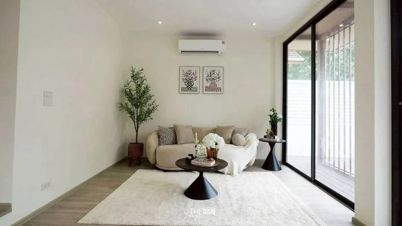 ให้เช่าบ้านเดี่ยวหรู 2 ชั้น ปรีดีพนมยงค์ 42 ใกล้ Bangkok Prep 4 ห้องนอน รูปที่ 4