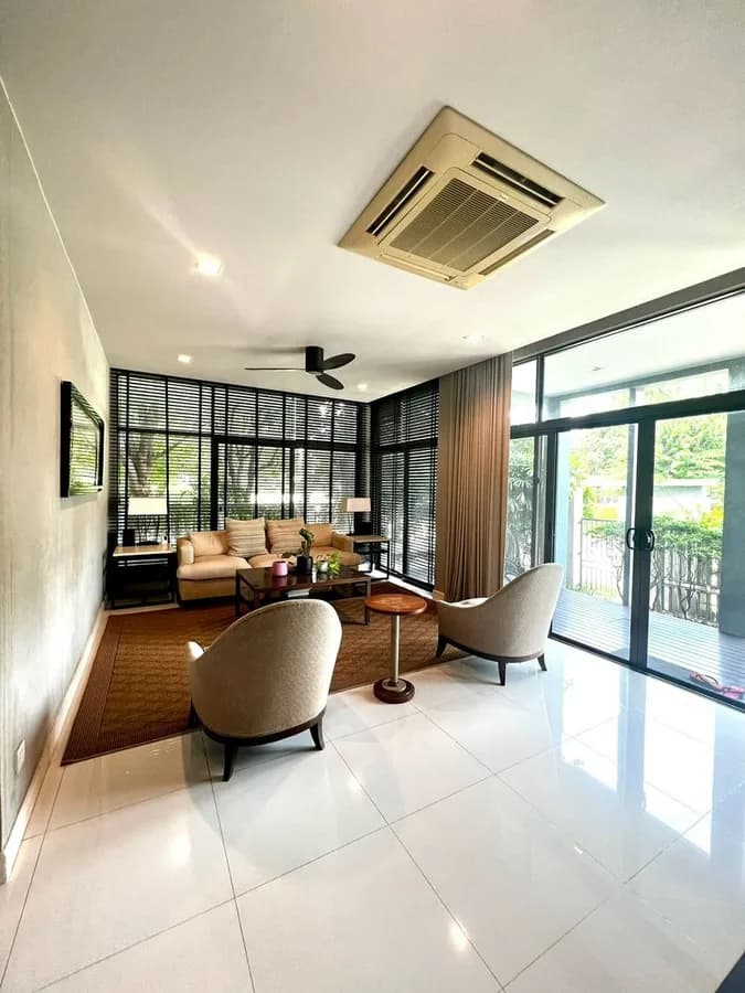ขายบ้านเดี่ยวหลังมุม 5 ห้องนอน เศรษฐสิริ ศรีนครินทร์-พระราม 9 ใกล้ไบรท์ตัน 108 ตร.ว. รูปที่ 2