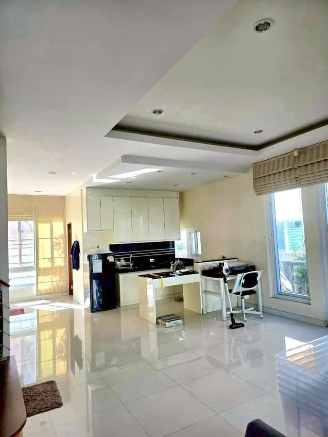 ขายบ้านเดี่ยว The Gallery House Pattern ลาดพร้าว ใกล้ Central ราคาถูกสุดในโครงการ รูปที่ 3