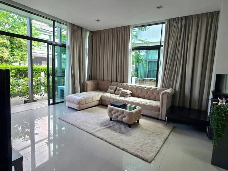 ขายบ้านเดี่ยว 2 ชั้น เศรษฐสิริ ศรีนครินทร์-พระราม 9 ใกล้โรงเรียนนานาชาติไบรท์ตัน ราคาต่ำกว่าตลาด รูปที่ 3
